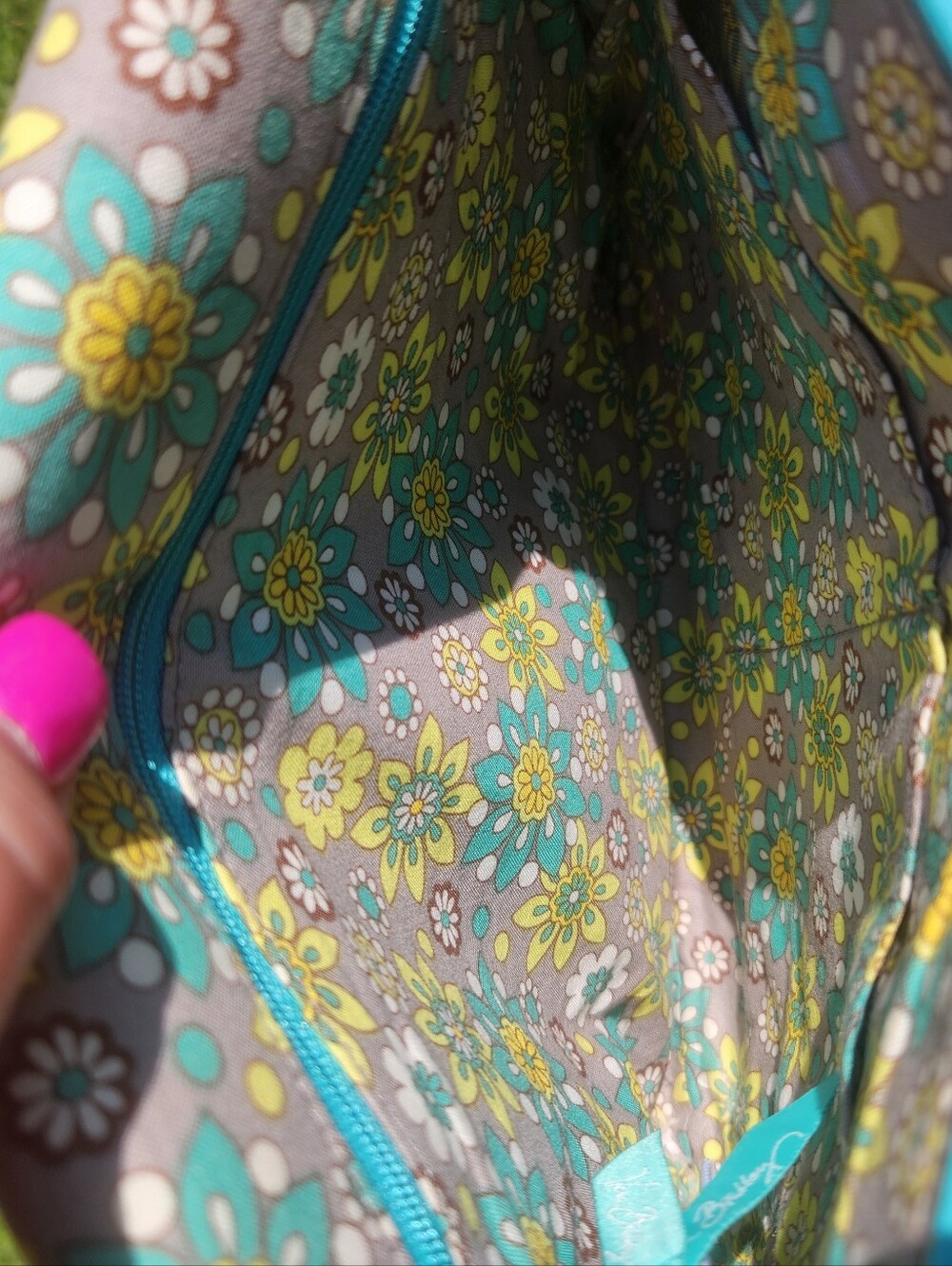 Vera Bradley Lemon Parfait Crossbody Shoulder Bag EUC - Picture 3 of 9